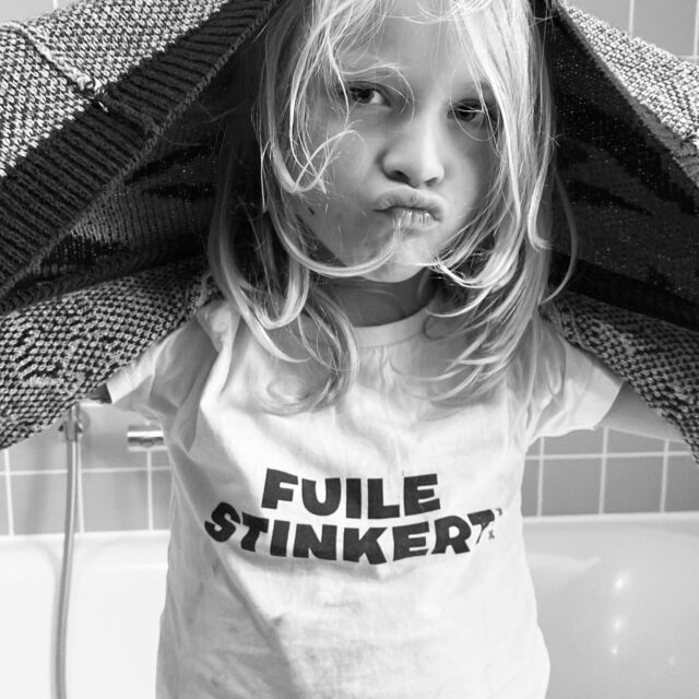 De Wollef ❤️ Kees❌ Fuile Stinkert❌ T-shirt ❌ Koop m op dewollef.nl
